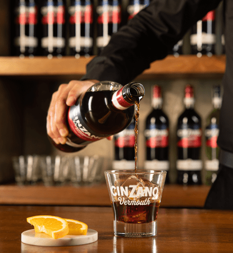 Cinzano Rosso: Sweet red vermouth